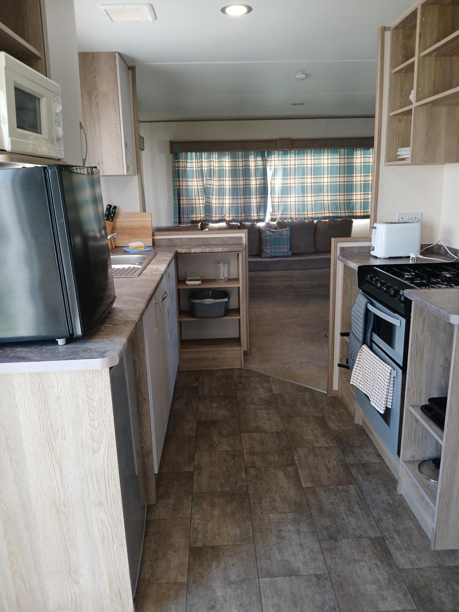Gold Plus Caravan Димчърч Екстериор снимка